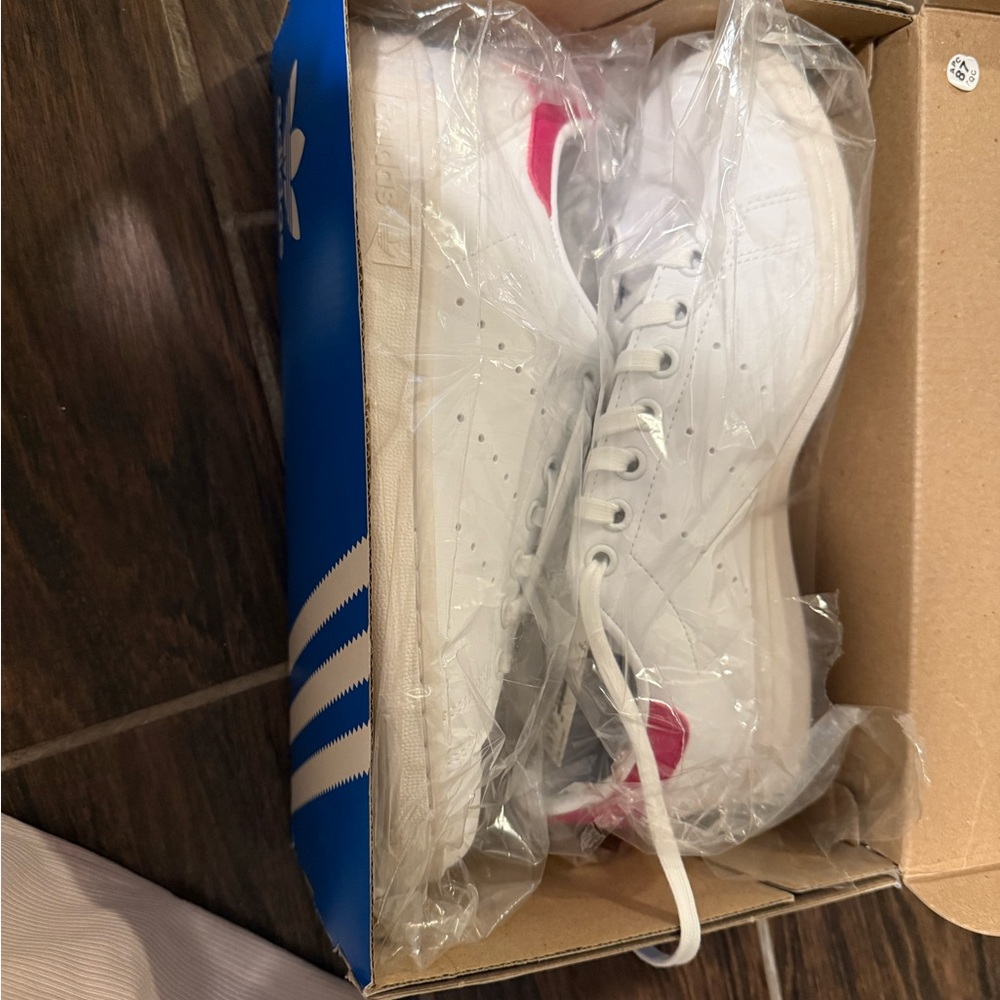 Adidas Stan Smith J Blue Box